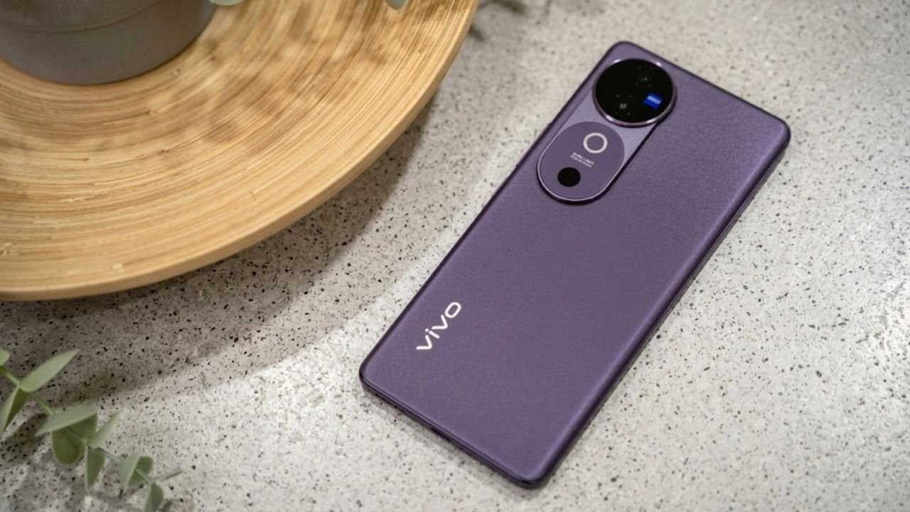 Vivo V40 Pro 5G Smartphone